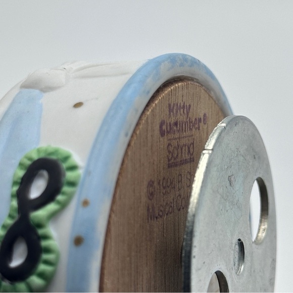 Vintage Porcelain Kitty Cucumber Schmid "Shall We Dance" Music Box - Picture 7 of 12